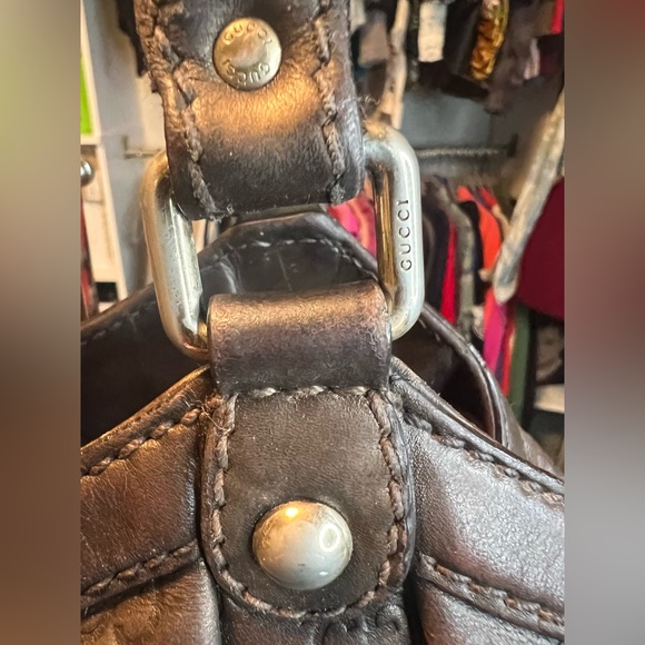 Authentic Gucci handbag - Picture 6 of 15
